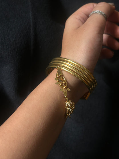 Jhilmil Bangle